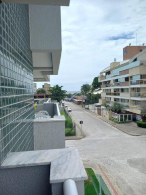 Apartamento uma quadra da praia